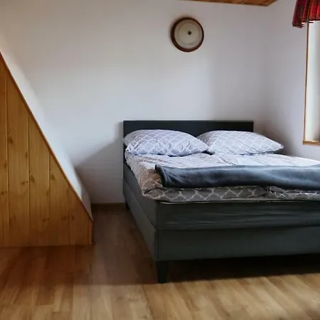 شقة Nad Zlotym Potokiem شكلارسكا بوريبا